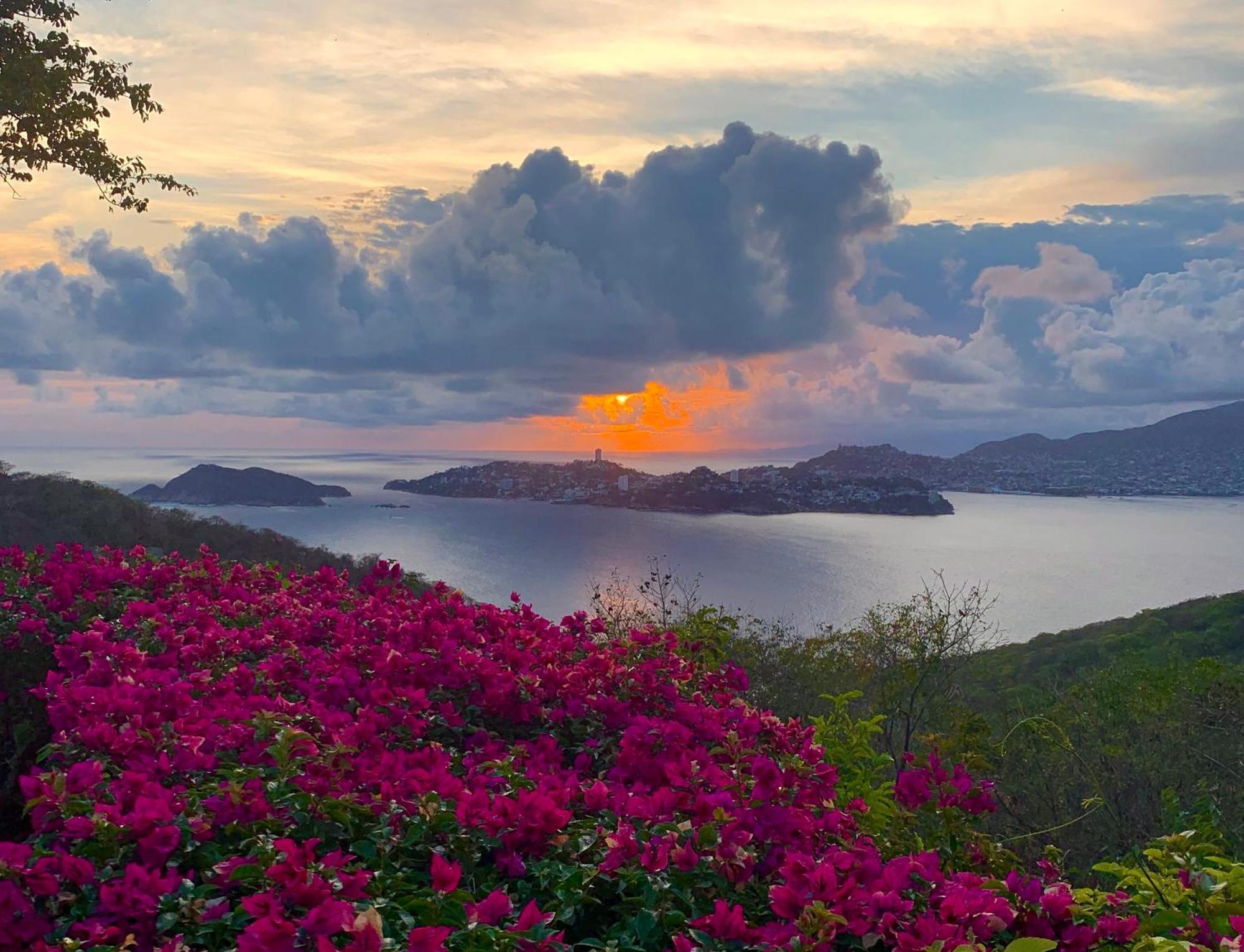 Encanto Acapulco Esterno foto