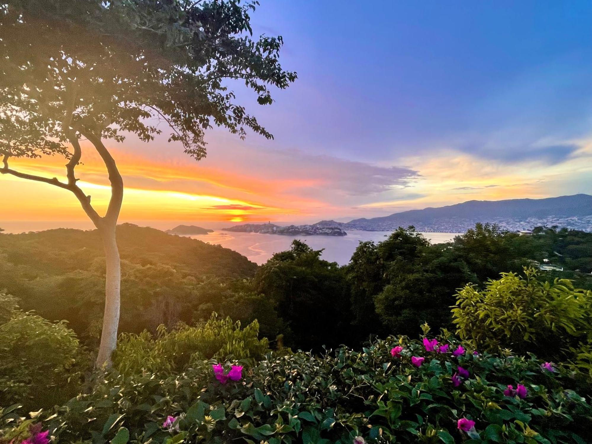 Encanto Acapulco Esterno foto